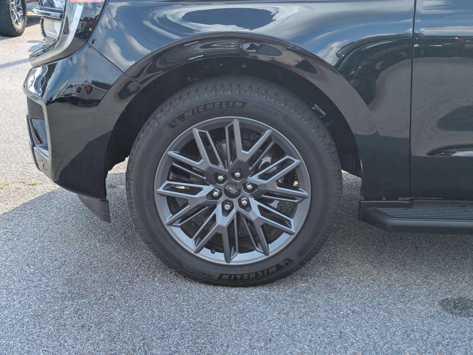 New 2026 Agate Black Metallic Ford MAX Platinum® image 10