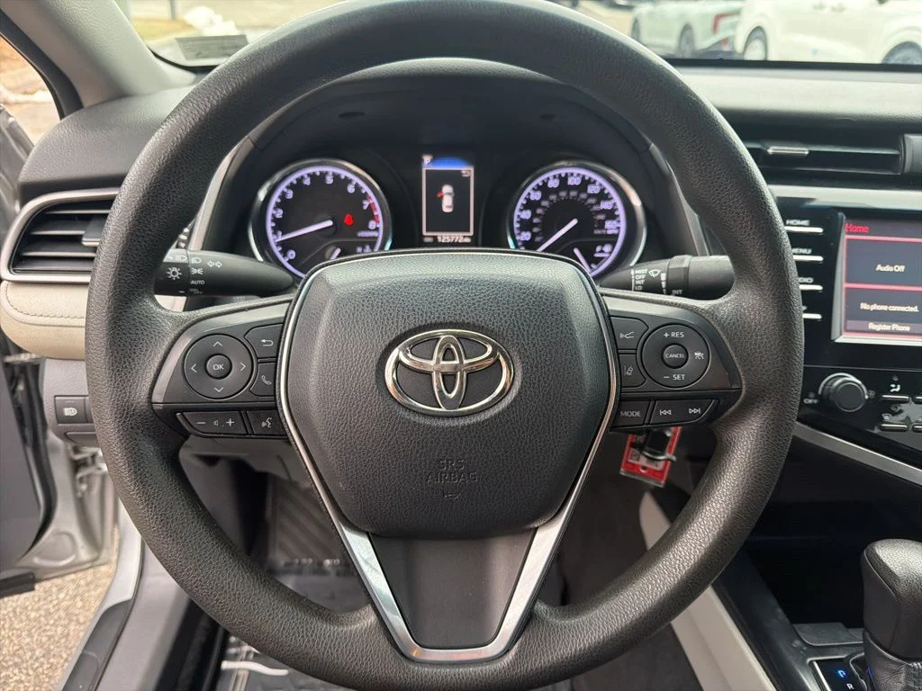 Used 2019 Silver Toyota LE image 16