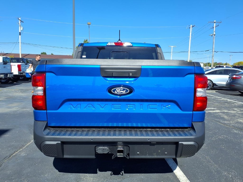 New 2026 Blue Ford XLT image 7