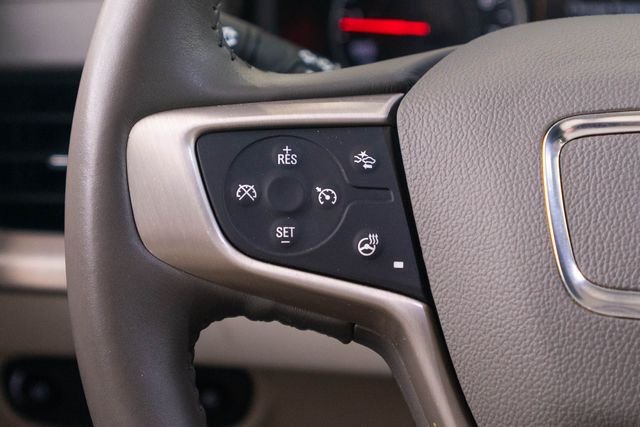 Used 2019 White GMC Denali image 18