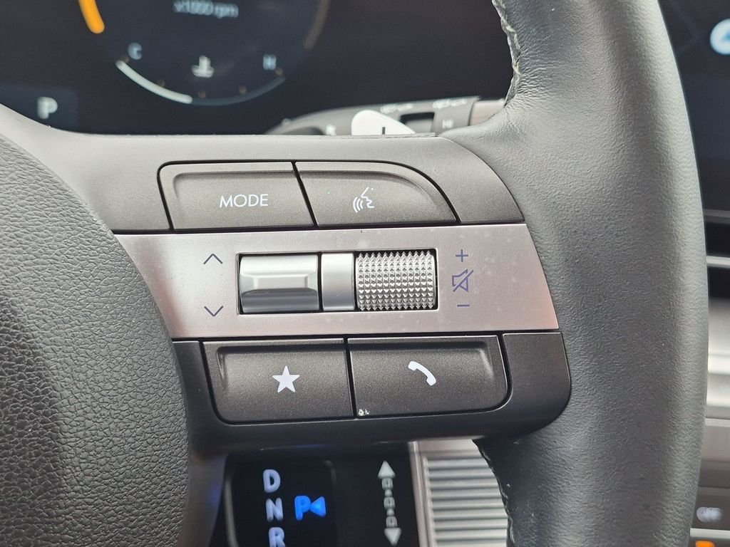 2024 Hyundai Kona Limited - Photo 16