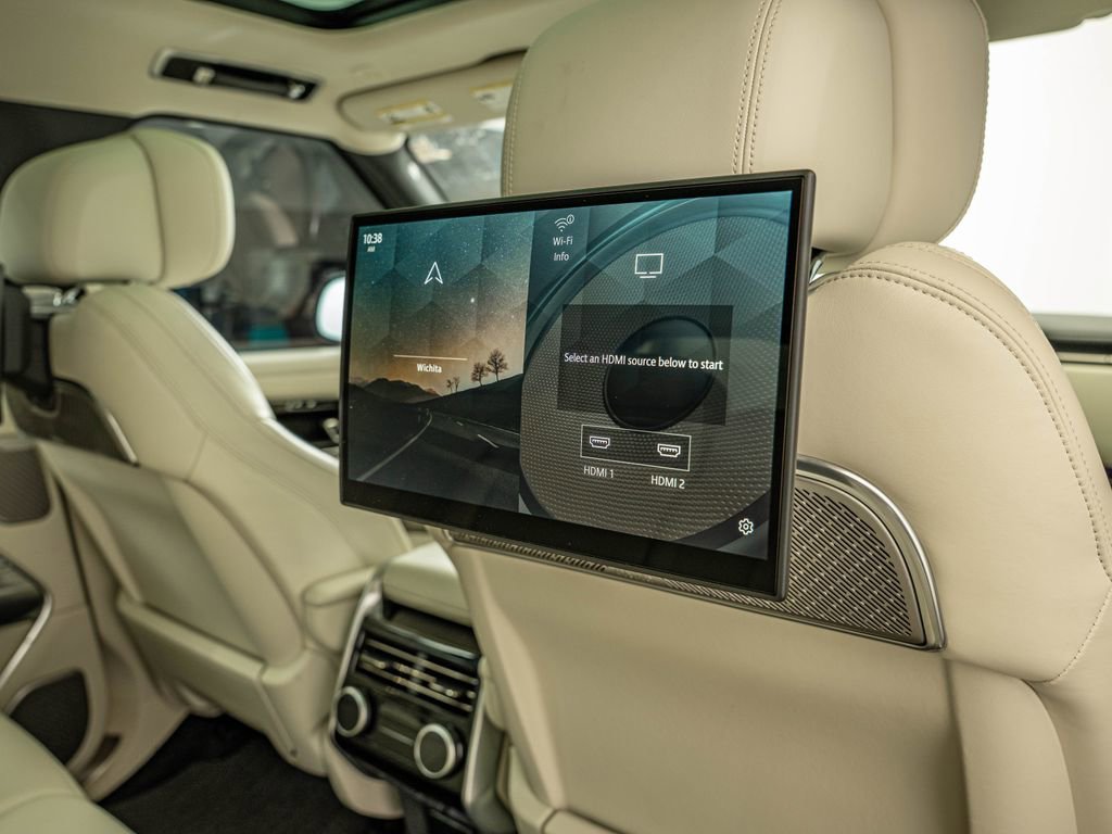 Used 2025 Fuji White Land Rover Autobiography image 37