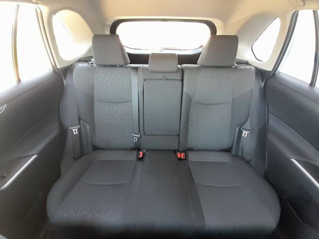 2024 Toyota RAV4 XLE - Photo 42