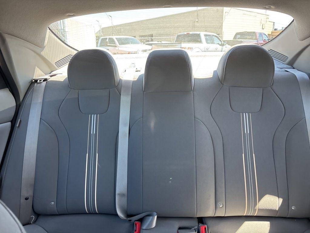 2025 Hyundai Elantra SEL - Photo 31