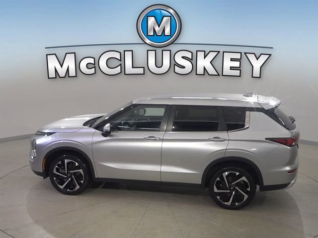 2024 Mitsubishi Outlander SE - Photo 10