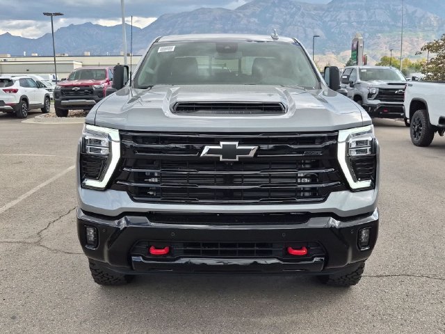 2026 Chevrolet Silverado 3500HD LTZ - Photo 9