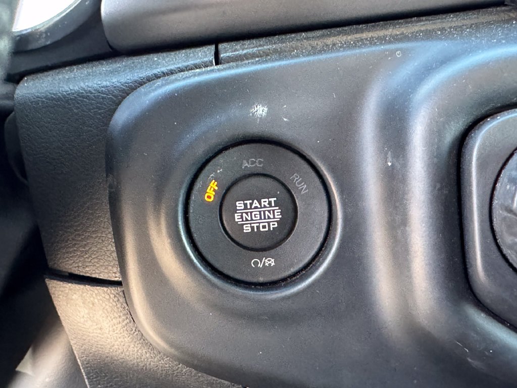 Used 2022 Gray Jeep Willys image 12