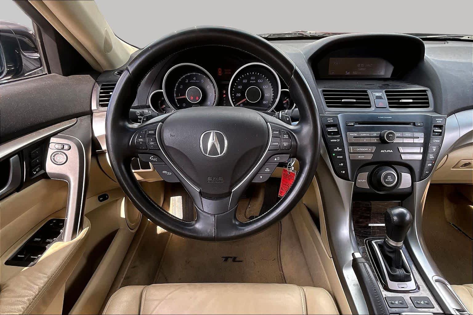 Used 2010 Crystal Black Pearl Acura  image 5