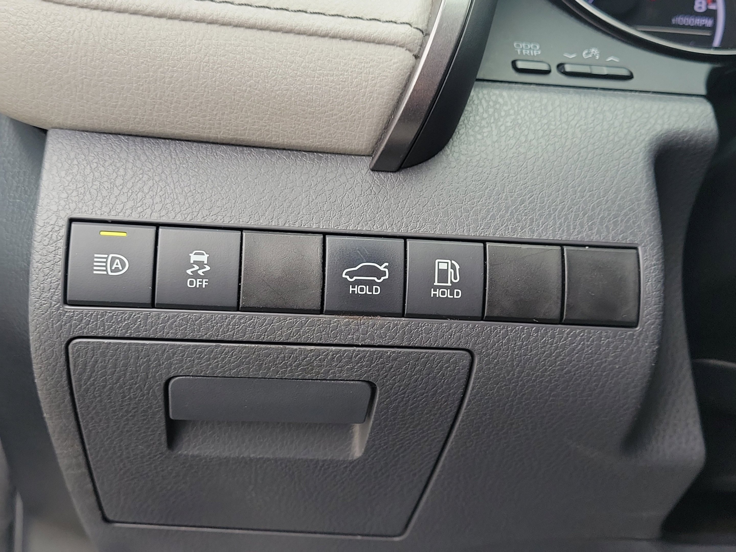 Used 2021 Aqua Toyota SE image 23