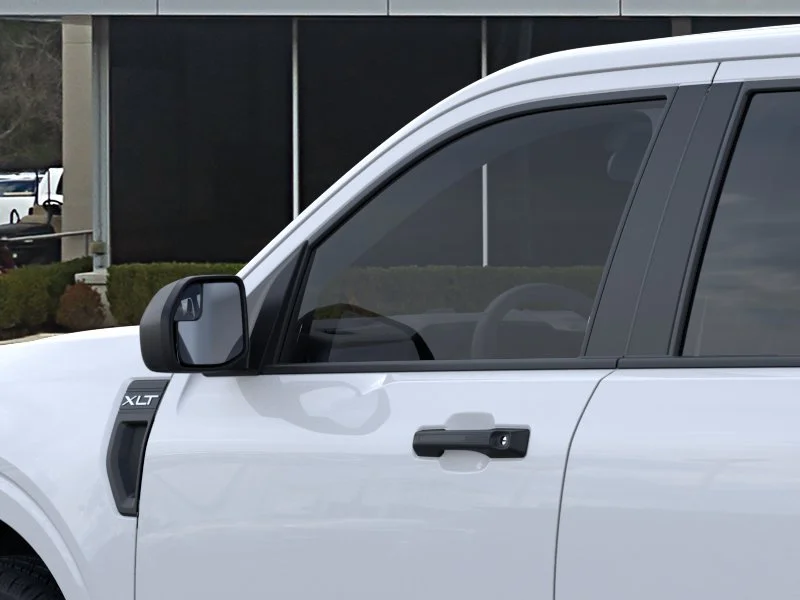 New 2024 Oxford White Ford XLT image 21