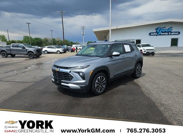 Used 2025 Gray Chevrolet LT image 1