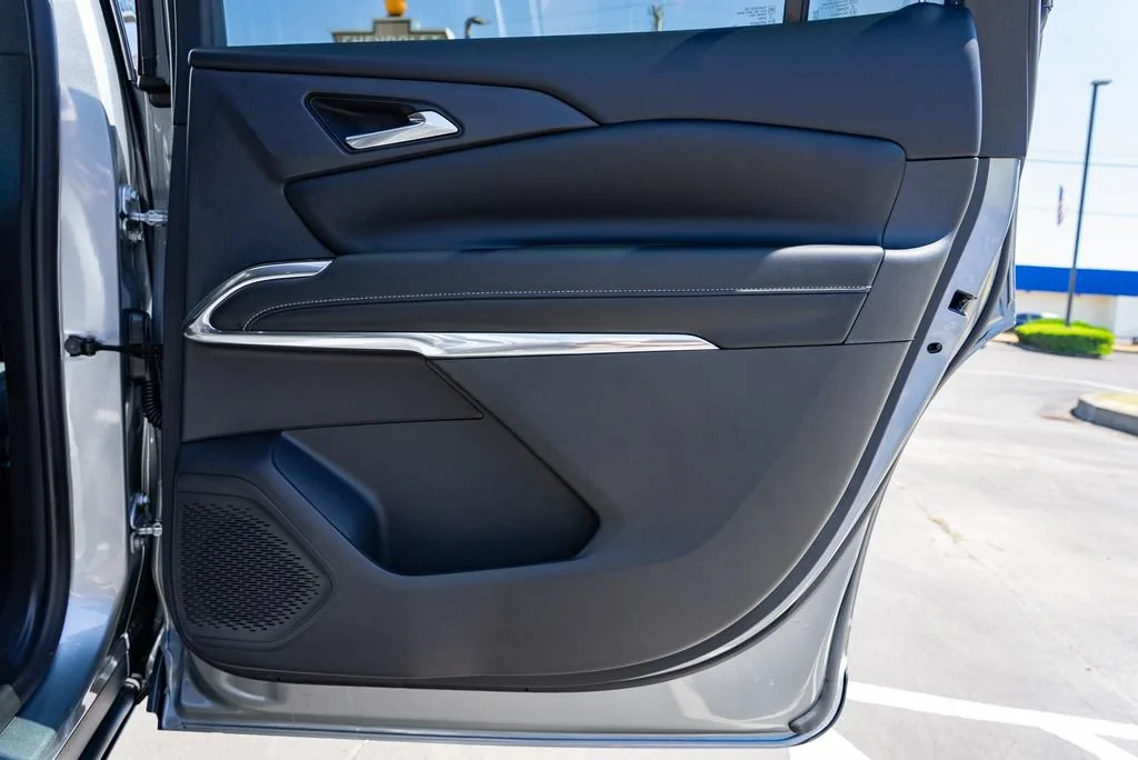 New 2026 Sterling Gray Metallic Chevrolet LT image 27
