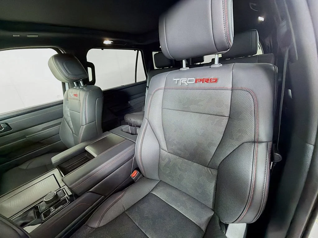 Used 2025 Ice Cap Toyota SR5 image 12