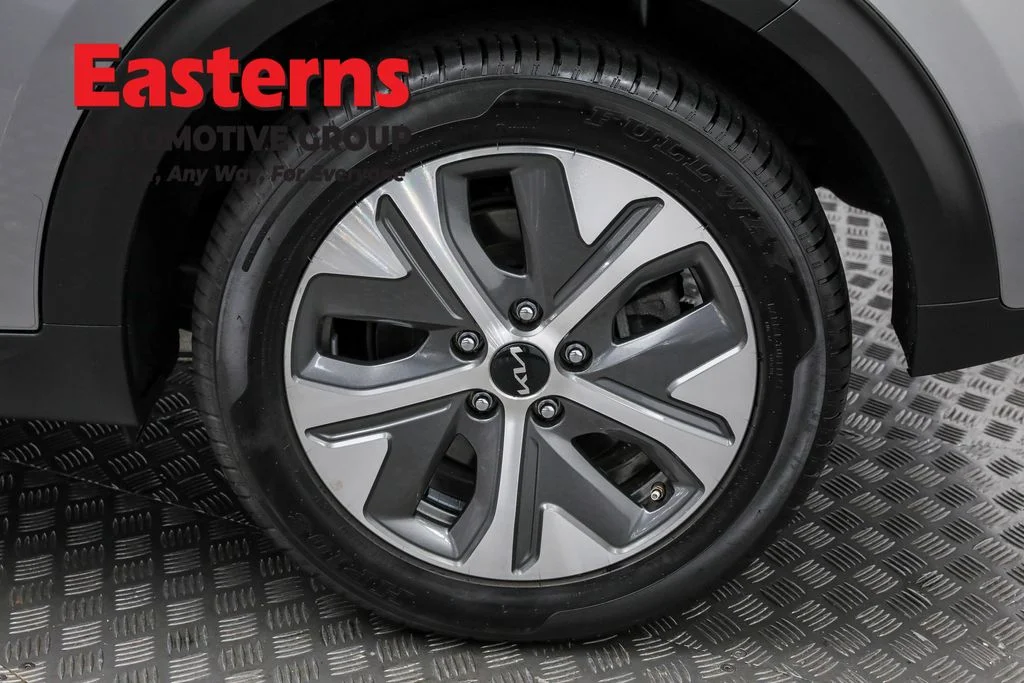 Used 2022 Gray Kia EX image 32