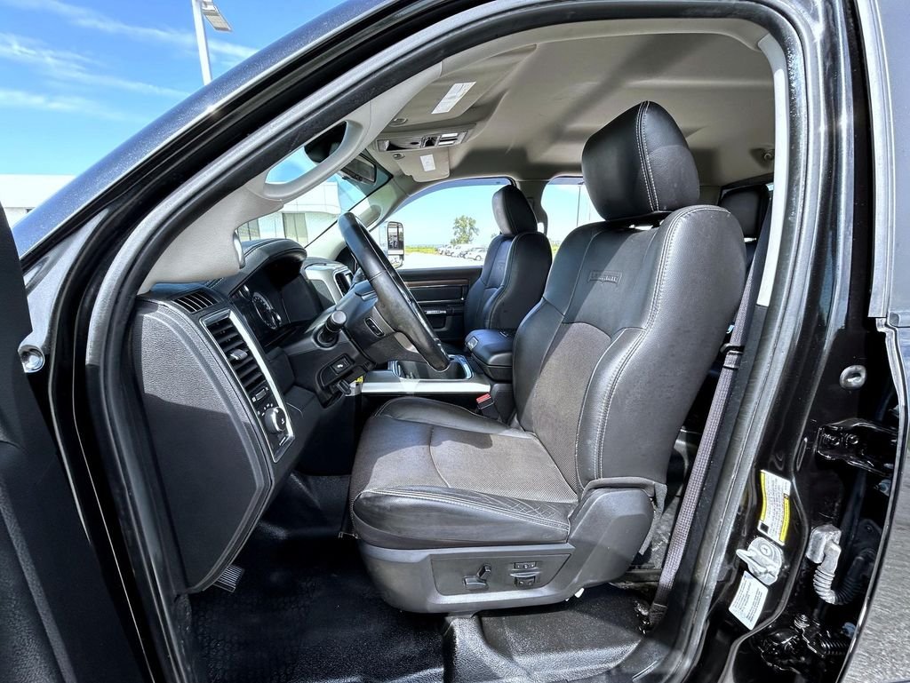 Used 2016 Black Ram Laramie image 10