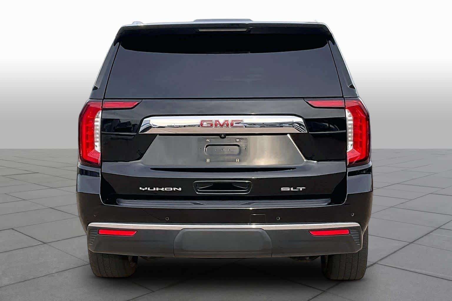 Used 2021 Onyx Black GMC SLT image 5