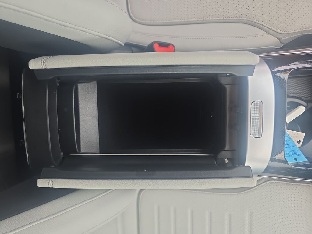 New 2026 Graphite Grey Metallic Mercedes-Benz GLC 300 image 21