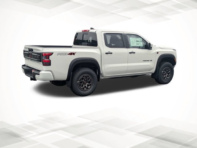 New 2027 White Nissan PRO-4X image 3