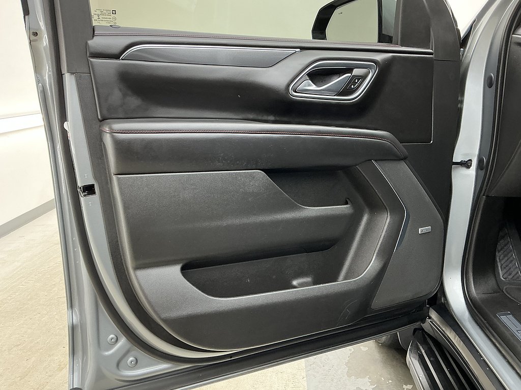 Used 2023 Sterling Gray Metallic Chevrolet RST image 14