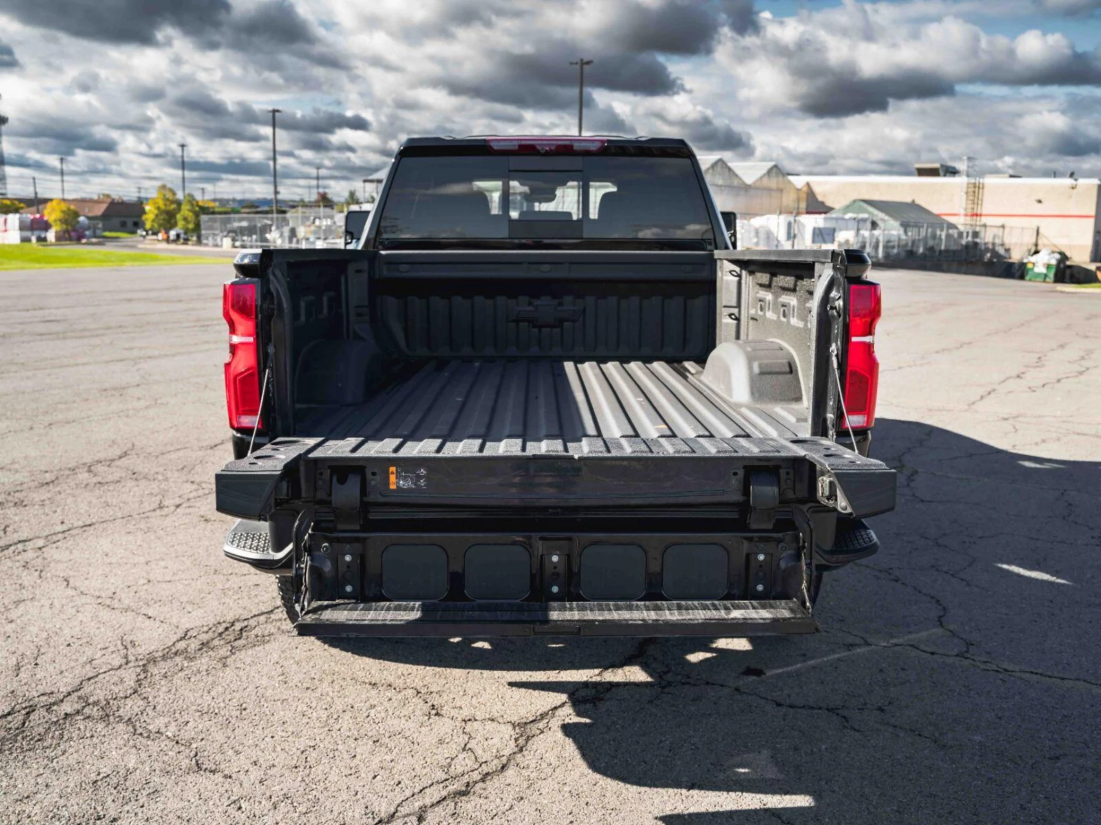 Used 2026 Black Chevrolet High Country image 33