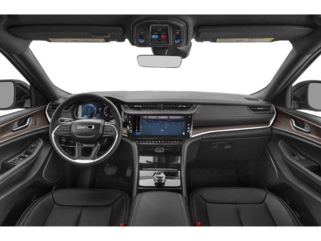 New 2026 Diamond Black Crystal Pearlcoat Jeep Limited image 3