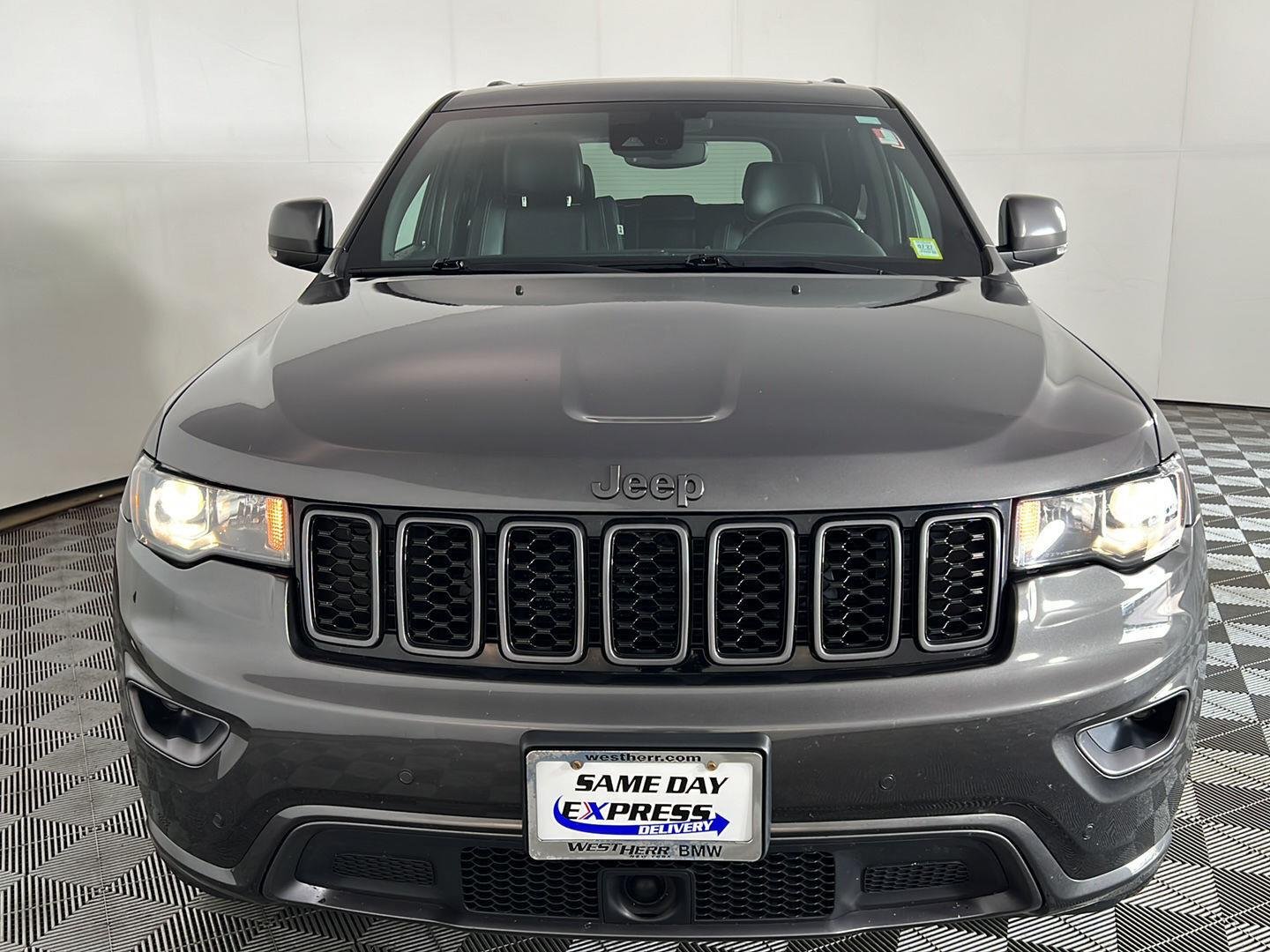 Used 2021 Granite Crystal Metallic Clearcoat Jeep 80th Anniversary image 14