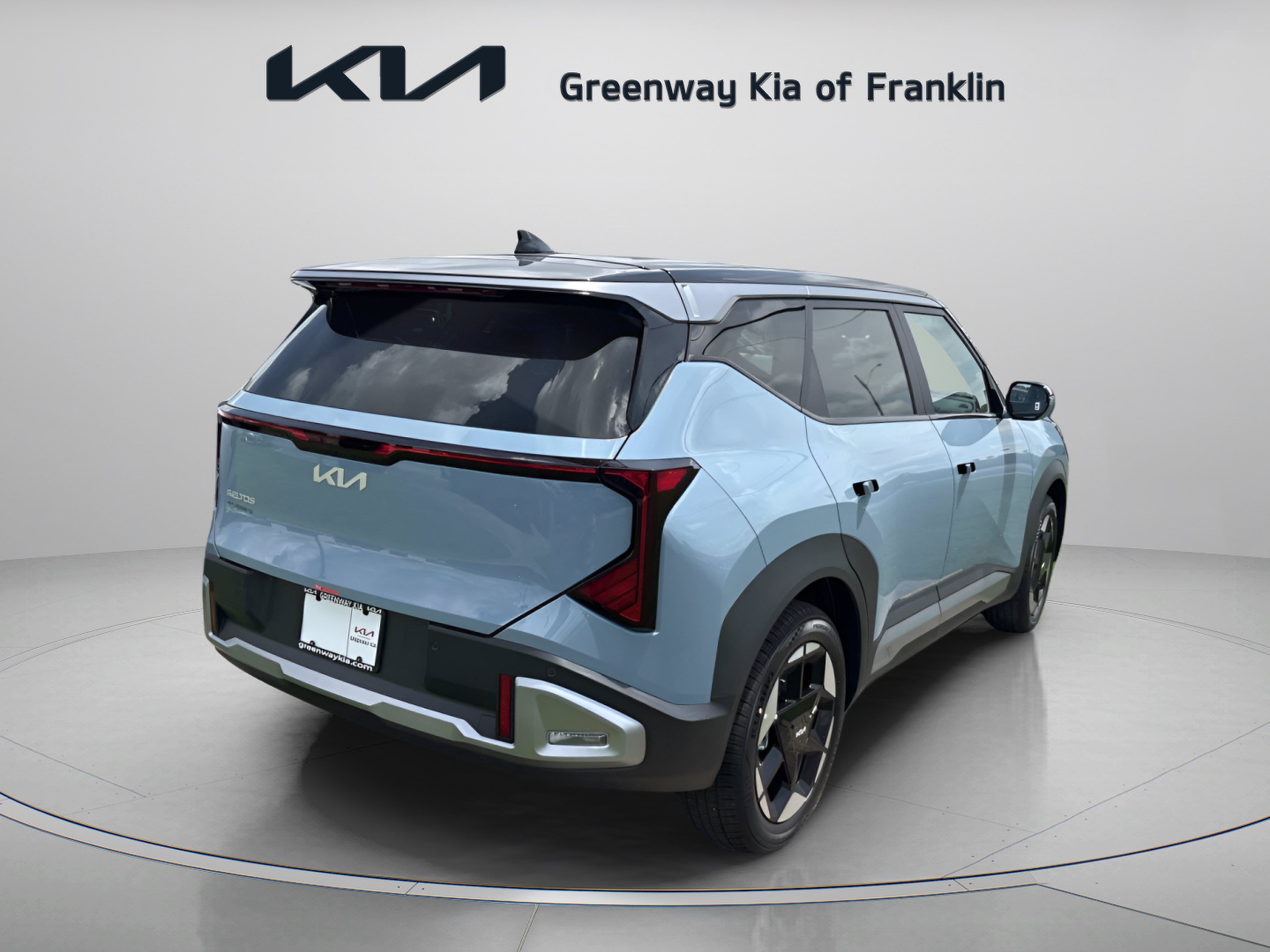 New 2027 Frost Blue / Black Roof Kia S image 6