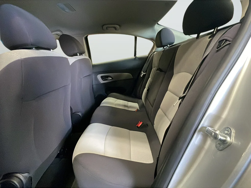Used 2013 Silver Chevrolet LS image 27