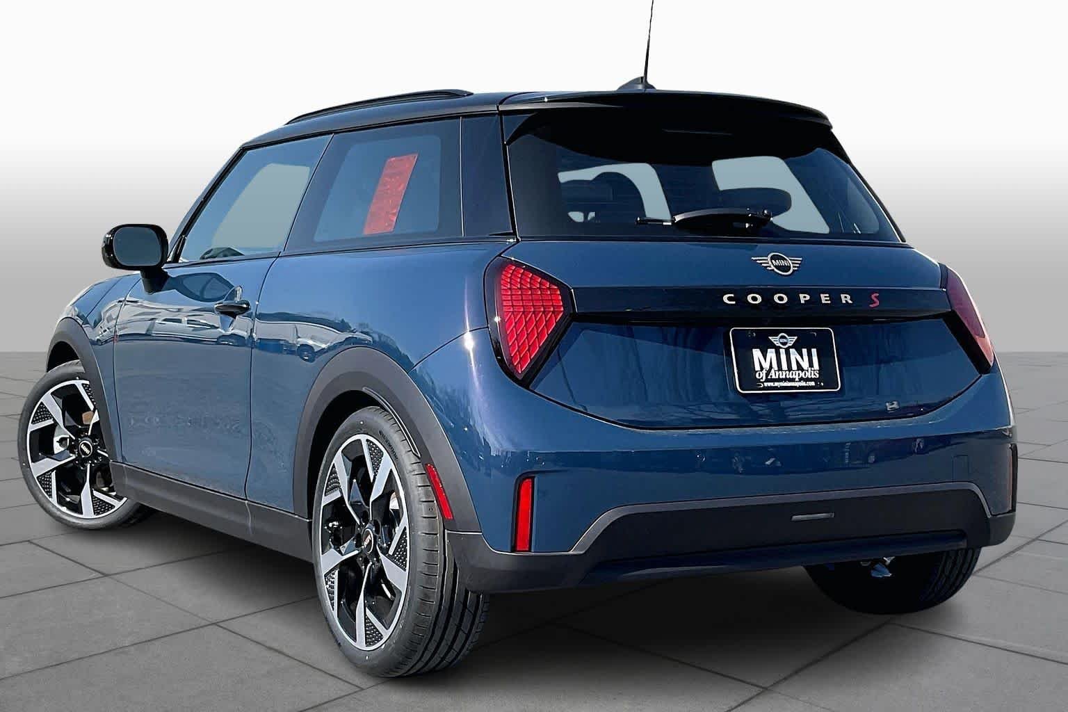 2026 MINI Hardtop 2 Door S - Photo 12