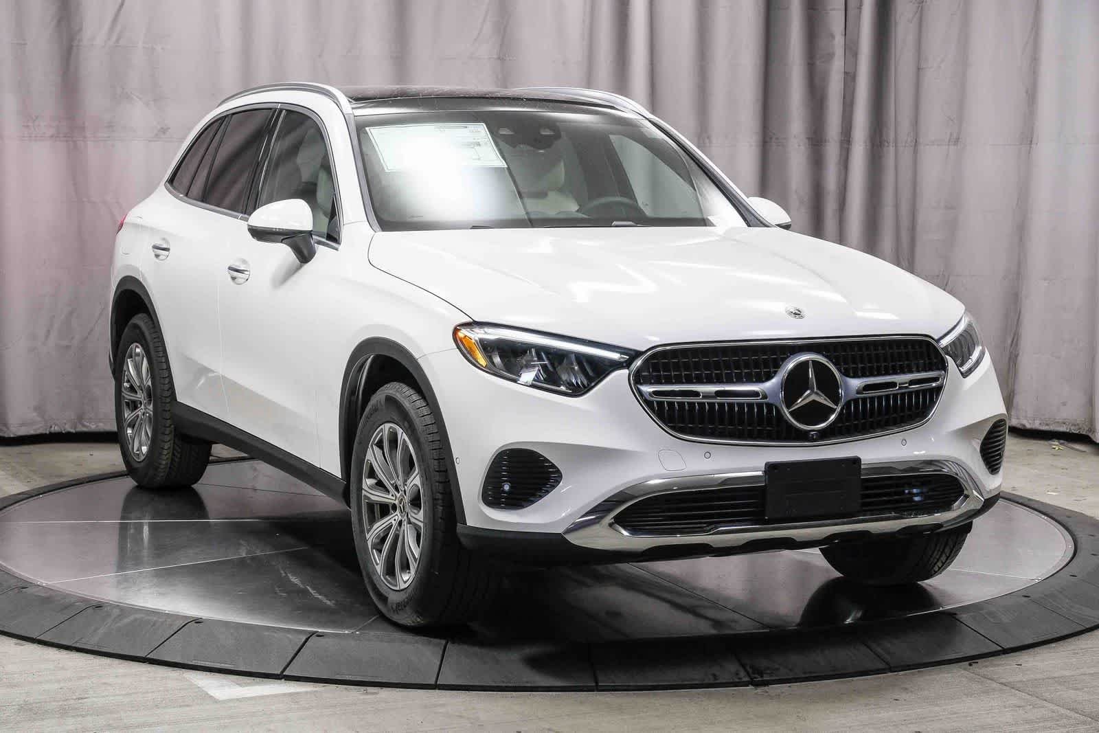 New 2026 Polar White Mercedes-Benz GLC 300 image 46