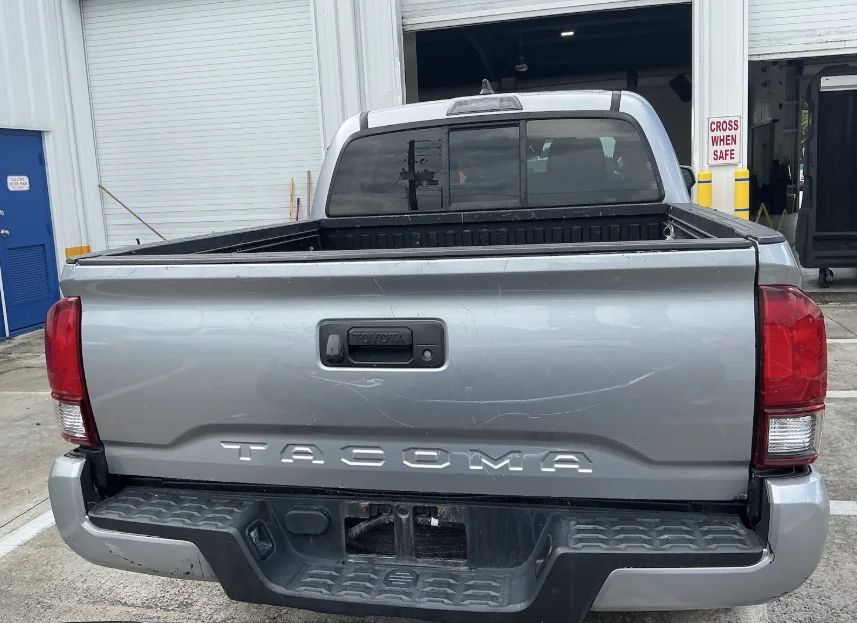Used 2020 Silver Toyota SR image 5