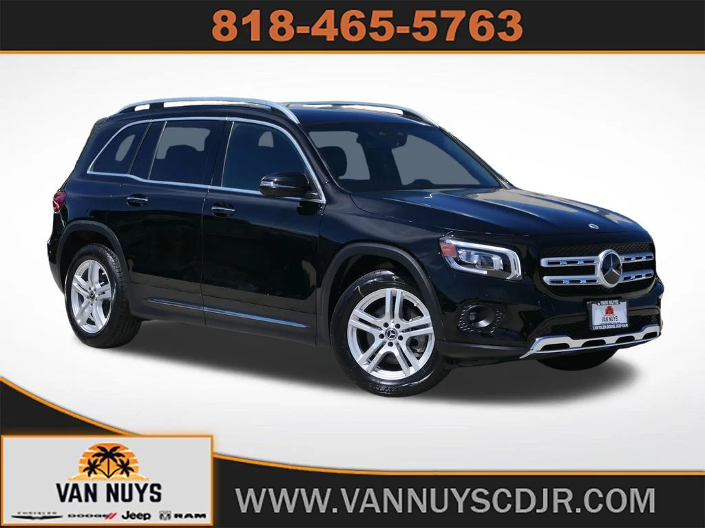 2023 Mercedes-Benz GLB GLB 250 4MATIC's photo