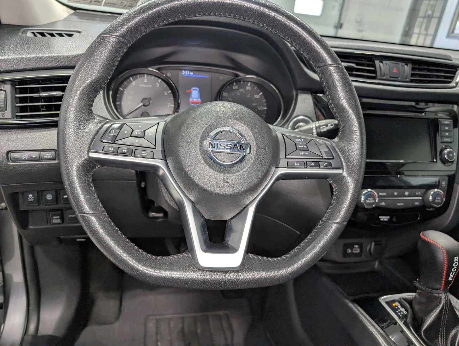 Used 2020 Gun Metallic Nissan SV image 34