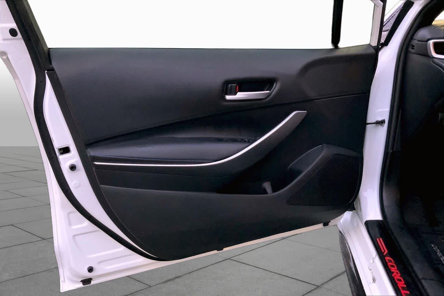 Used 2020 Super White Toyota SE image 20