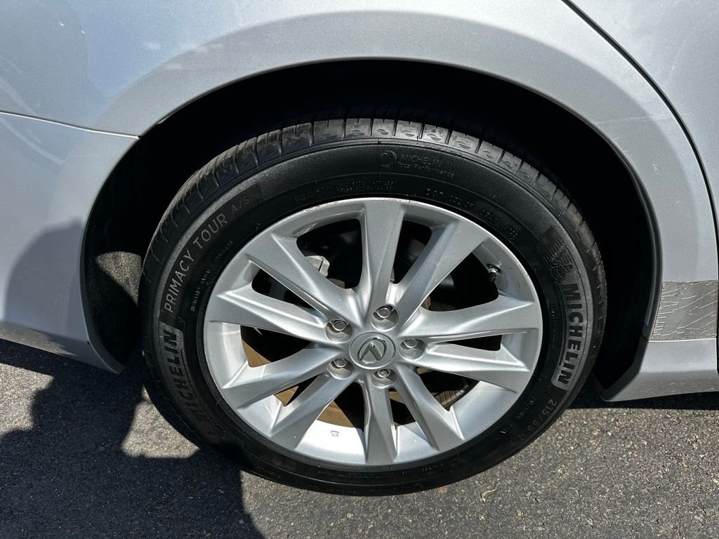 Used 2011 Gray Lexus 350 image 13