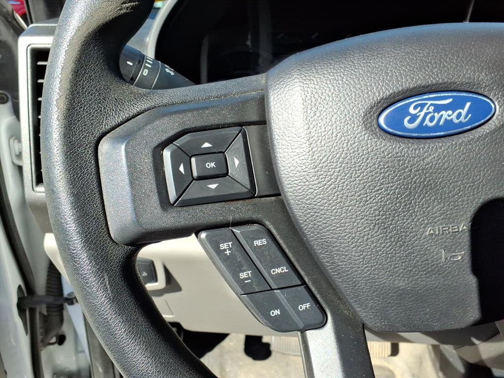 2019 Ford F-450 Super Duty Chassis Cab XL - Photo 26
