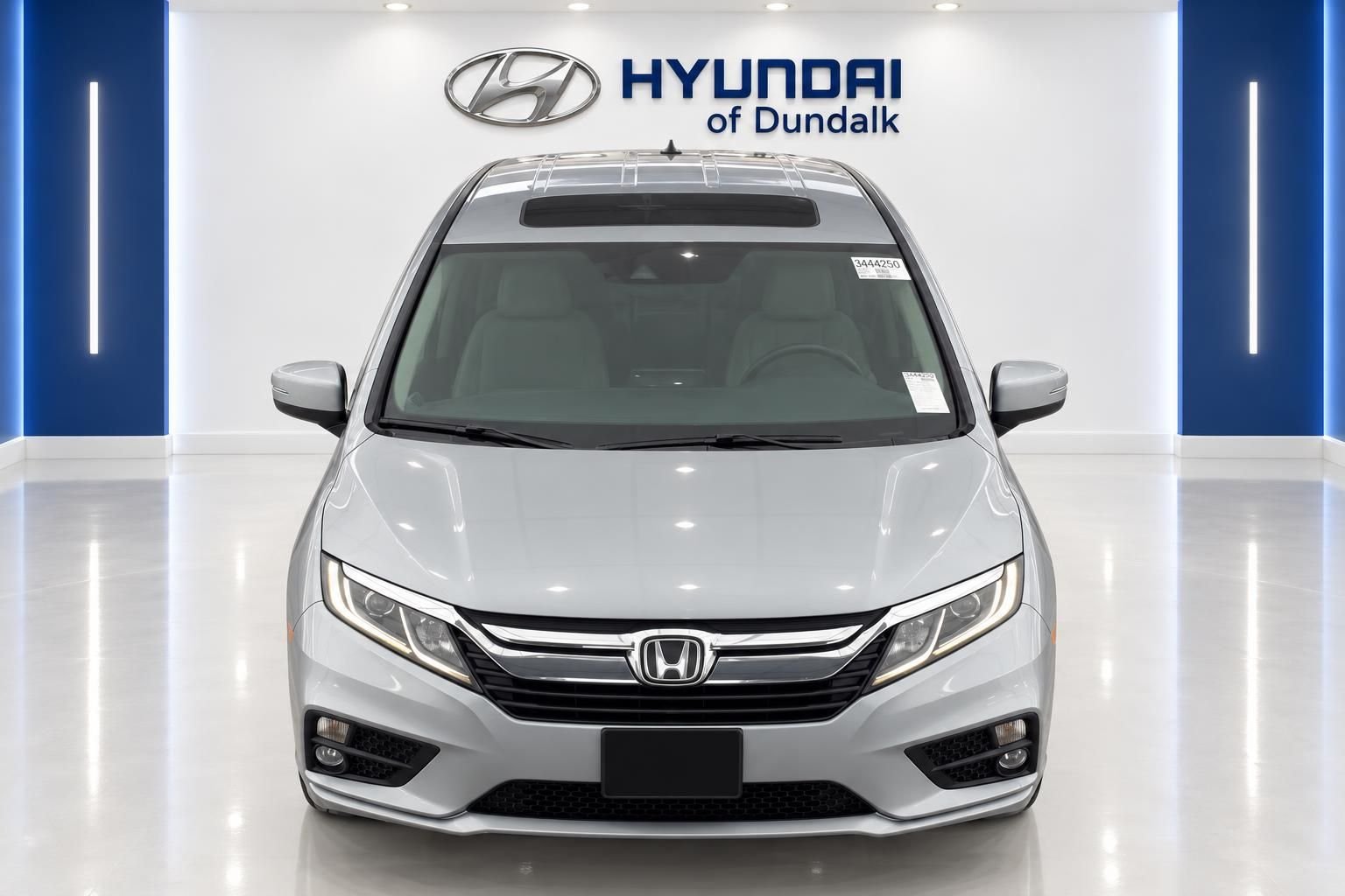 Used 2019 Gray Honda EX-L image 5