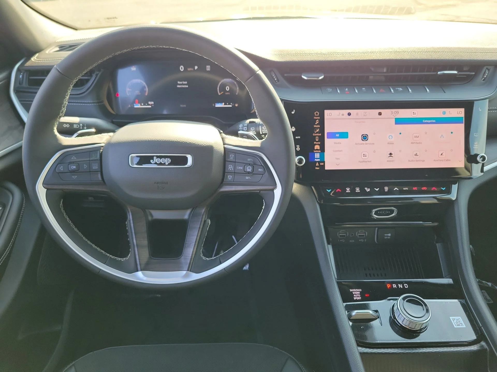 New 2026 Black Jeep Altitude image 4