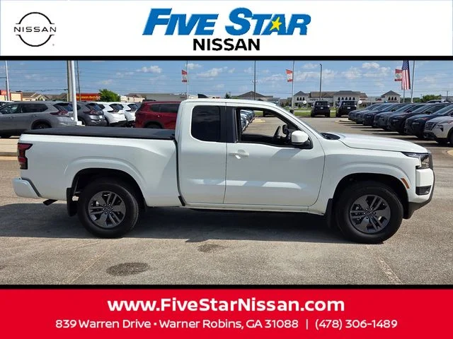 Used 2025 White Nissan SV image 12