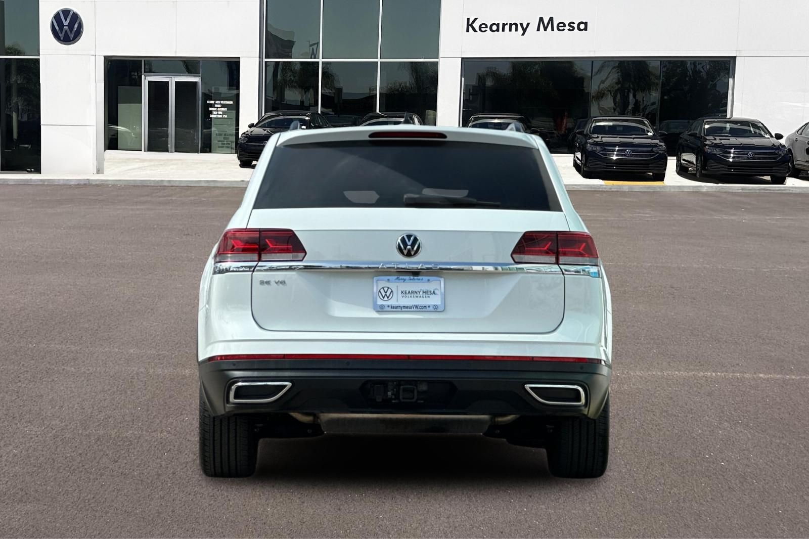 Certified Used 2023 Pure White Volkswagen 3.6L V6 SE w/Technology image 5