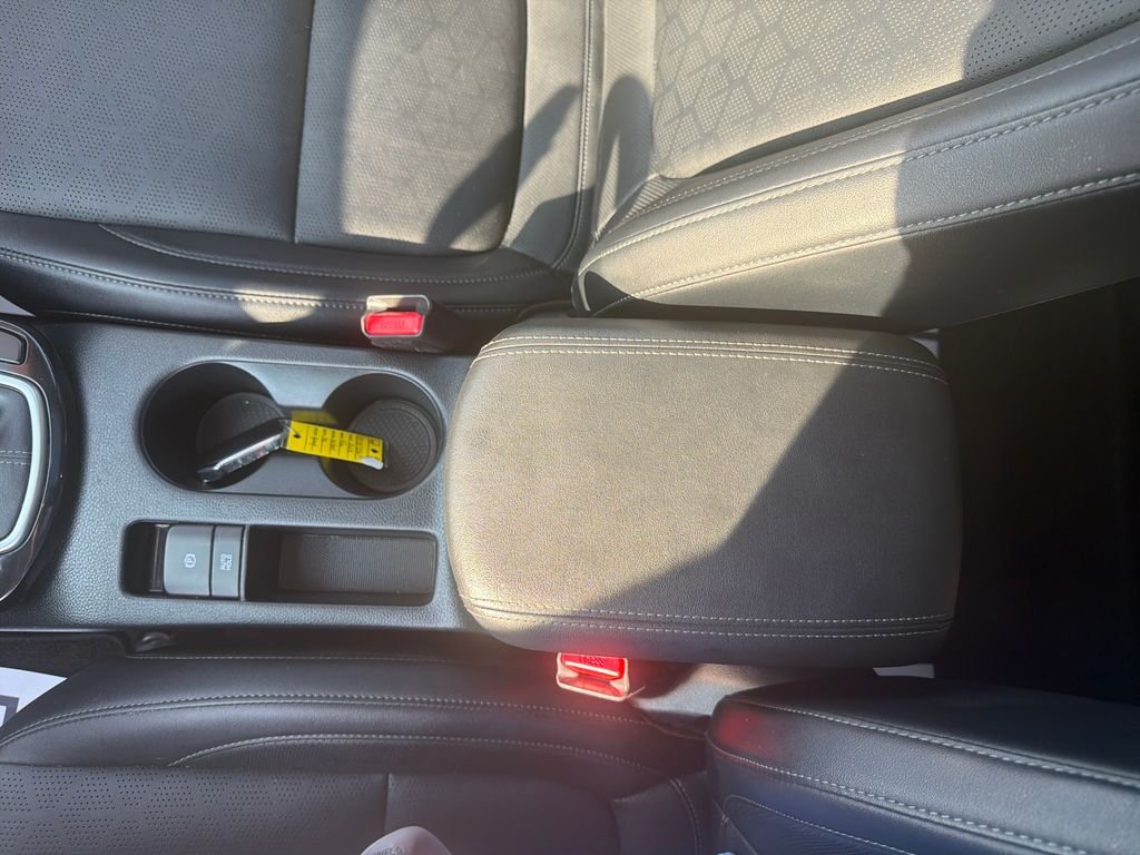Used 2024 Gray Kia SX image 18