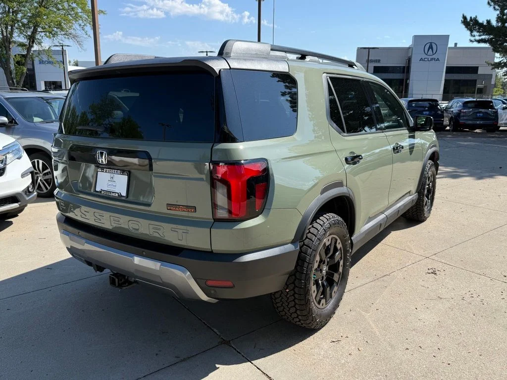 Certified Used 2026 Modern Steel Metallic Honda TrailSport Elite image 6