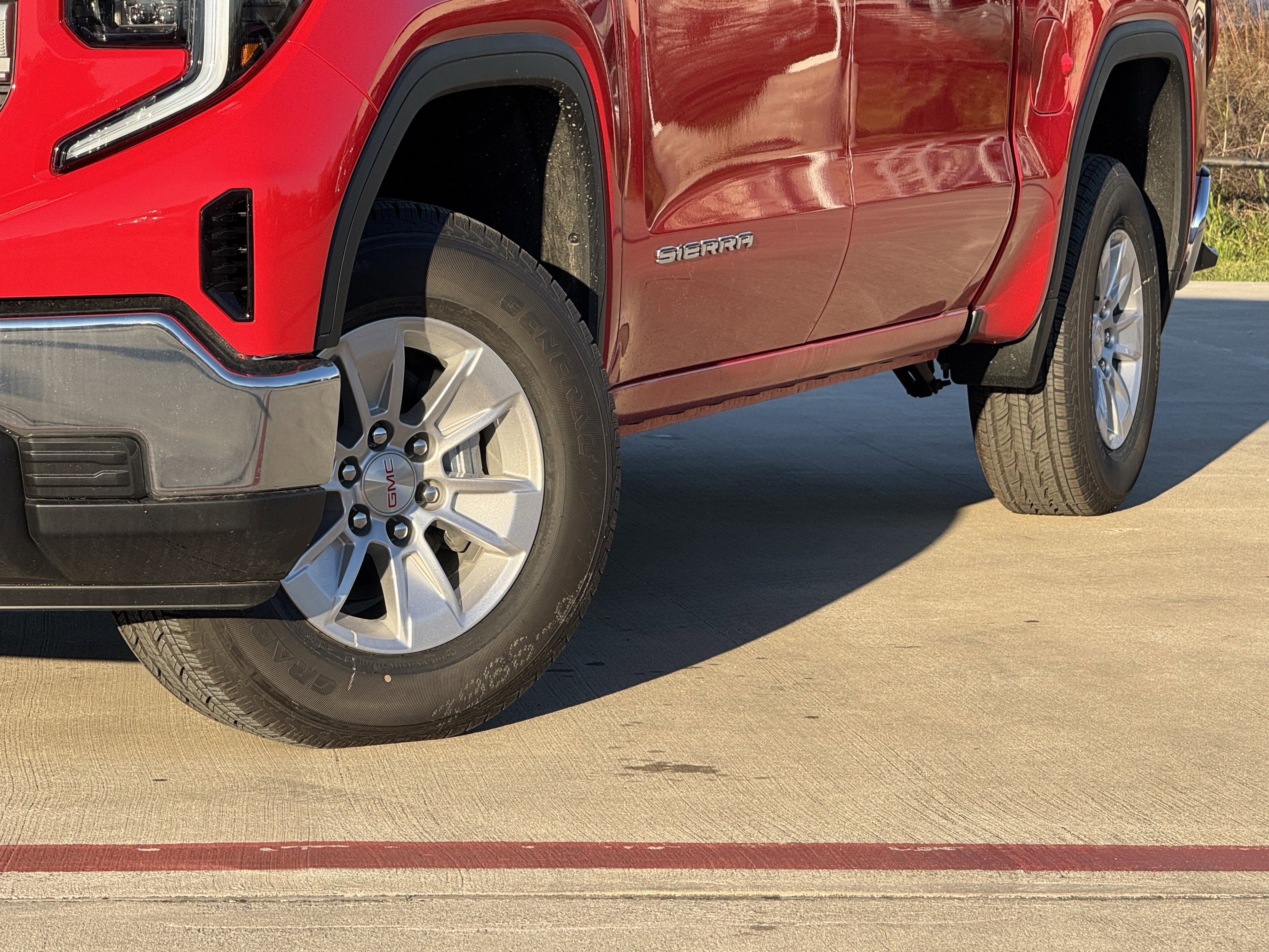 2026 GMC Sierra 1500 SLE - Photo 11