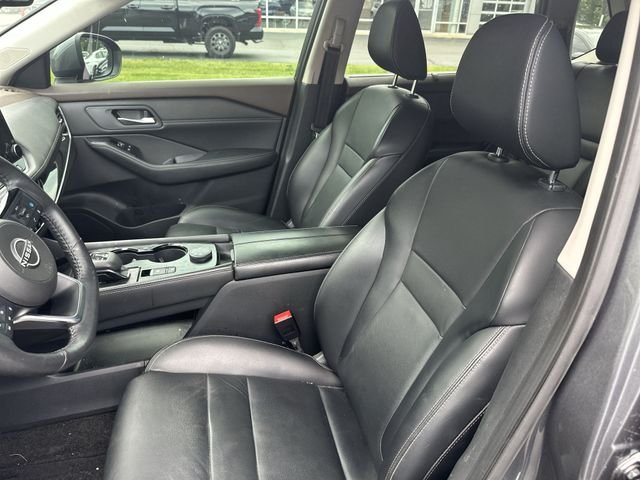 Used 2023 Gray Nissan SL image 15