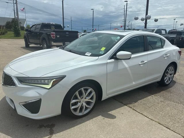 Certified Used 2019 Platinum White Pearl Acura Base image 3