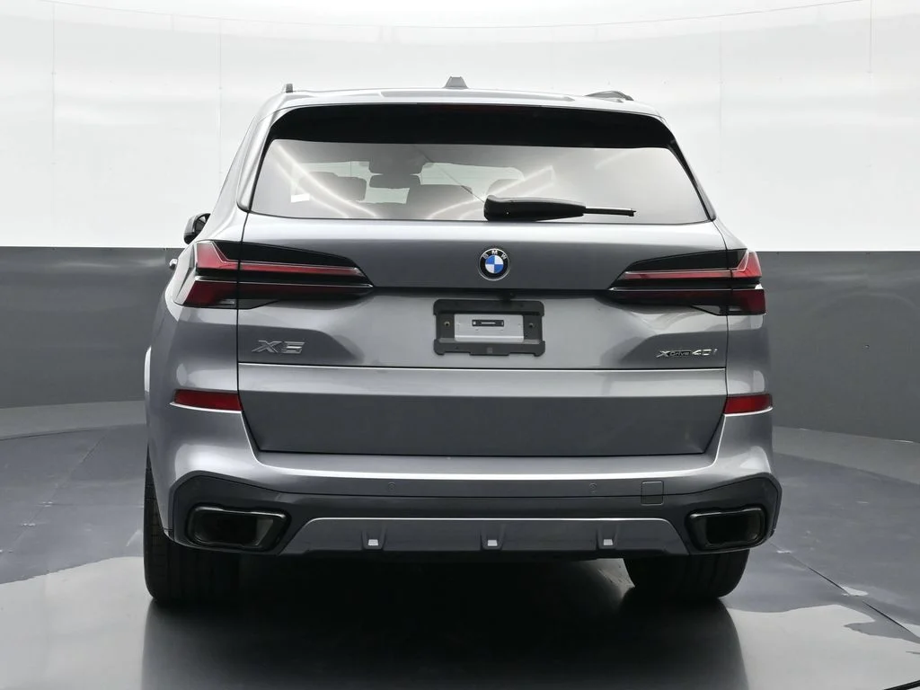 Certified Used 2024 Skyscraper Grey Metallic BMW xDrive40i image 16