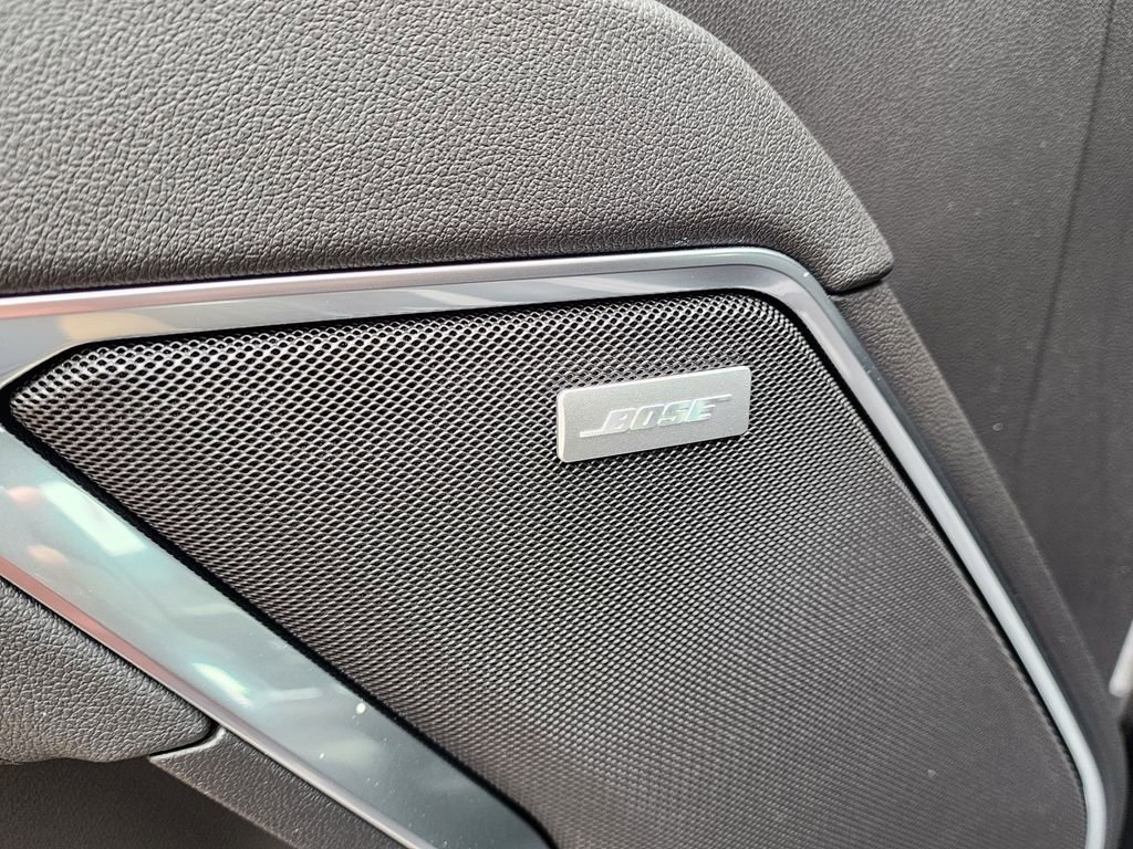 2026 GMC Sierra 1500 SLT - Photo 16