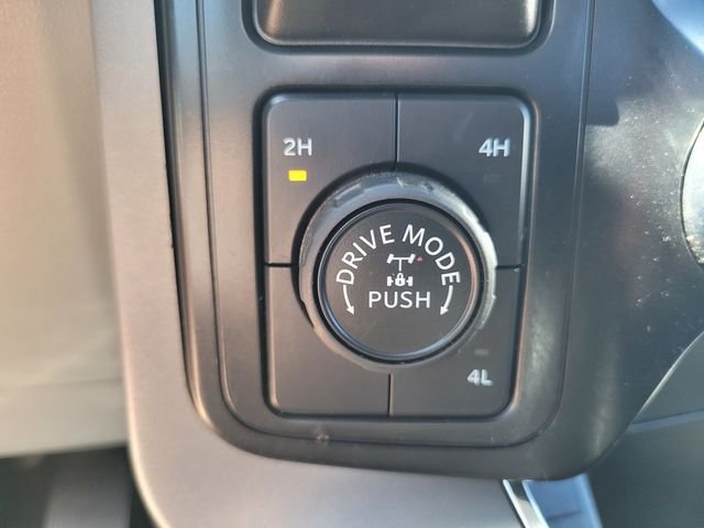 Used 2024 White Ford XLT image 26