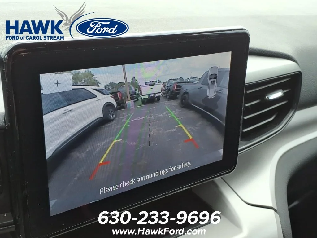 Used 2024 Gray Ford XLT image 10
