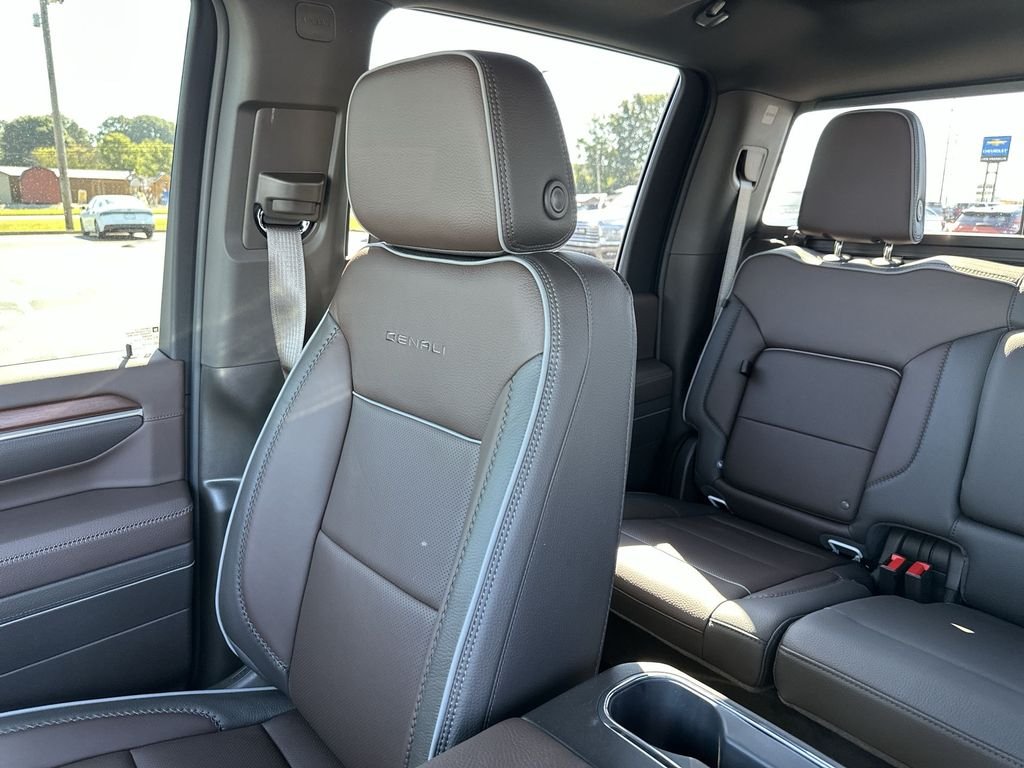 Used 2026 White GMC Denali image 12